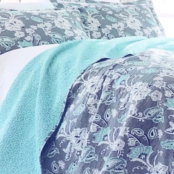 Cotton quilt set 3 piece reversible NWT - Picture 2 of 8